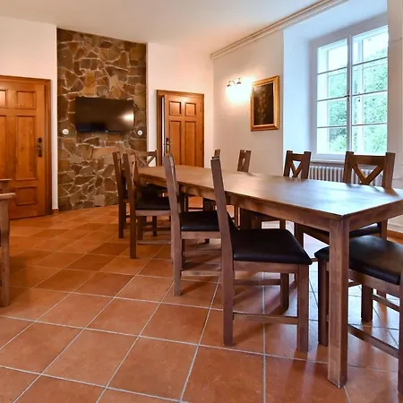 Zamek Guest house 3*