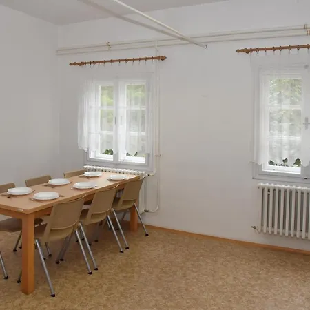 Penzion Zámek Račice 3*