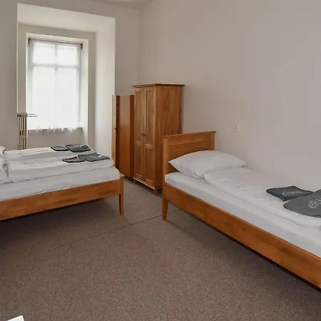 Zamek Guest house Racice-Pistovice
