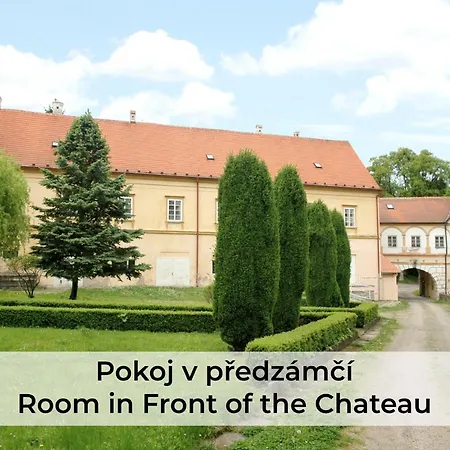 Zámek Račice Penzion