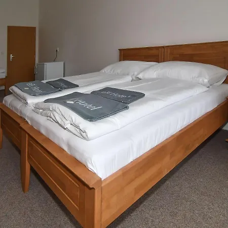 Zamek Racice-Pistovice