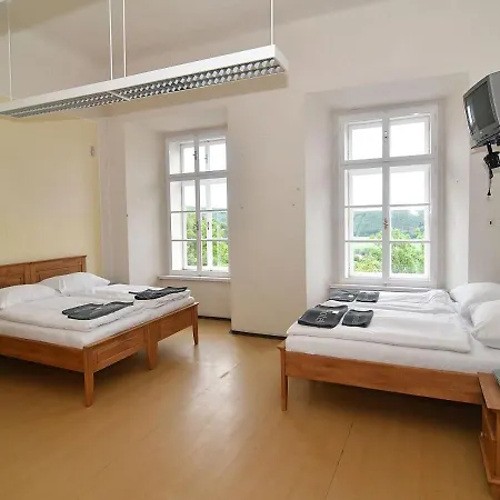 Zamek Guest house 3*