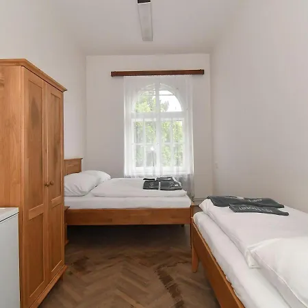 Zamek Guest house Racice-Pistovice