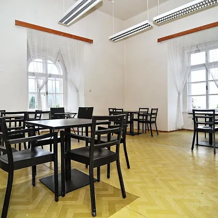 Zamek Guest house 3*